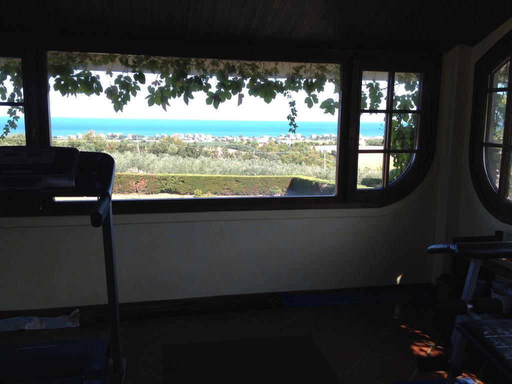 Villa Dolcevita San Costanzo Kamer foto