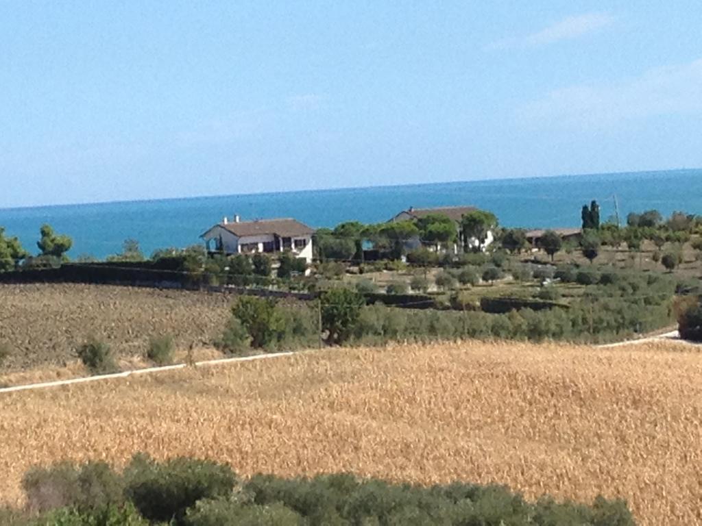 Villa Dolcevita San Costanzo Buitenkant foto
